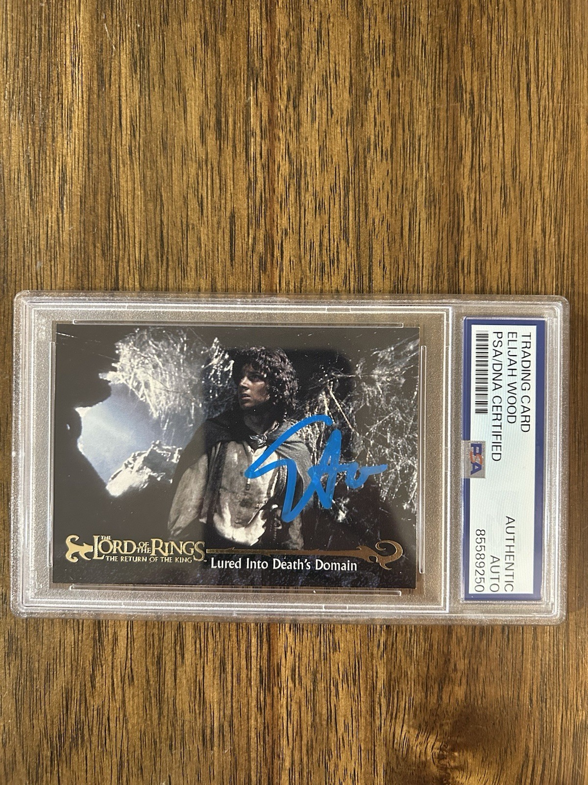 Elijah Wood ‘Lord of the Rings’ Signed ‘Frodo Baggins’ Card PSA Slab ...