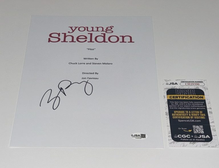 ZOE PERRY SIGNED YOUNG SHELDON PILOT EPISODE SCRIPT JSA COA