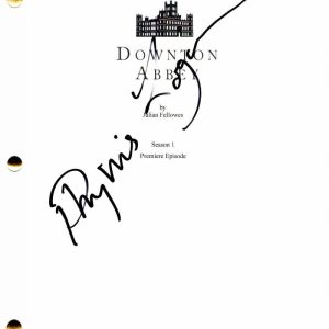 PHYLLIS LOGAN SIGNED AUTOGRAPH - DOWNTON ABBEY PILOT SCRIPT - HUGH BONNEVILLE