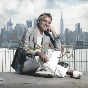 ANDREA BOCELLI SIGNED AUTOGRAPH 8X10 PHOTO - ITALIAN OPERA TENOR, RARE BECKETT