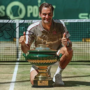 ROGER FEDERER SIGNED AUTOGRAPH 8X10 PHOTO - TENNIS LEGEND, WIMBLEDON, TROPHY