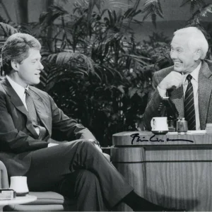 PRESIDENT BILL CLINTON SIGNED AUTOGRAPH 8X10 PHOTO - W/ JOHNNY CARSON, RARE!