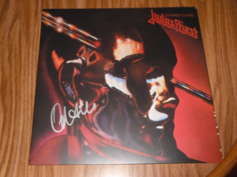 JUDAS PRIEST IAN HILL SIGNED STAIND CLASS  VINYL ALBUM