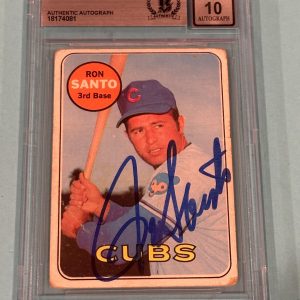 RON SANTO Signed 1969 TOPPS Card #570 Beckett BAS AUTO 10