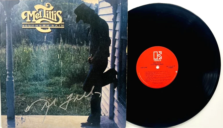 MEL TILLIS Signed Autograph LP Cover 