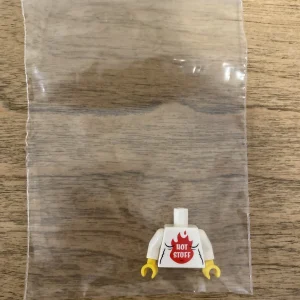 Citizen Brick Day 8 CBD8 - Hot Stuff Torso - PAD PRINTED CUSTOM LEGO IN HAND