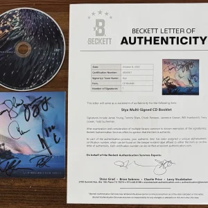 BAND SIGNED Styx AUTOGRAPH Circling From Above Booklet Book & CD BAS Beckett COA