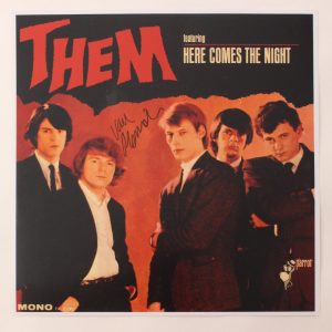 VAN MORRSION SIGNED AUTOGRAPH 12X12 THEM HERE COMES THE NIGHT ALBUM FLAT JSA COA