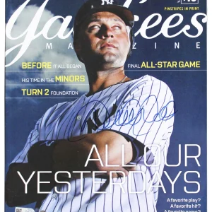 Yankees Derek Jeter Signed September 2014 Yankees Magazine MLB & BAS #AE64182