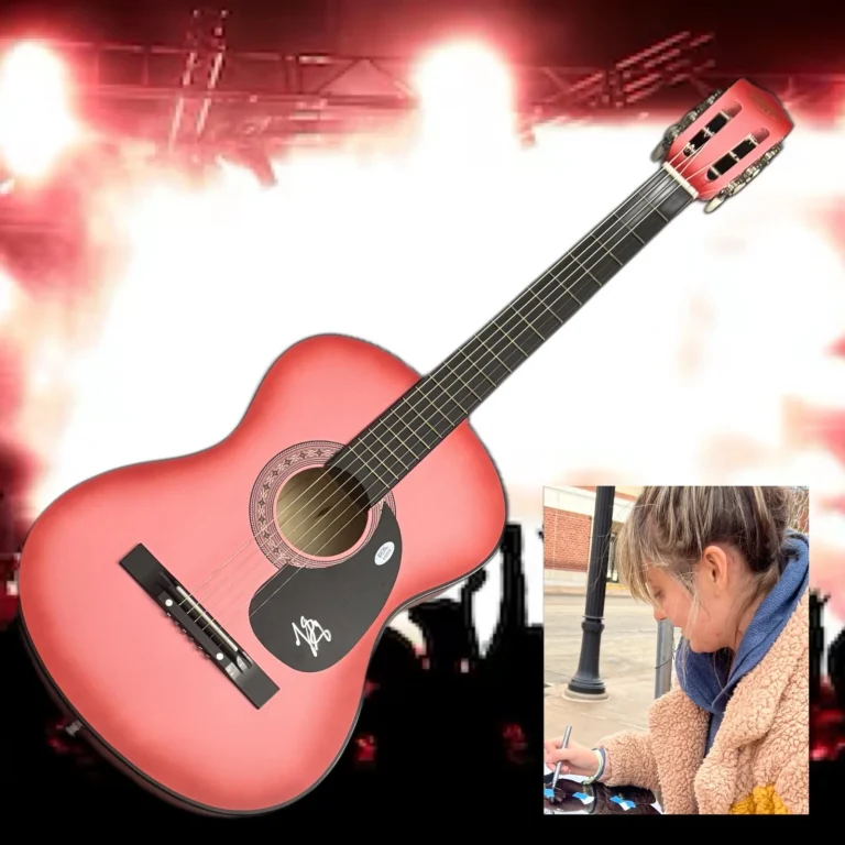 PSA Things a Man Oughta Know Star * LAINEY WILSON * Signed Acoustic Guitar COA