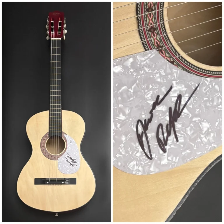 PSA  American Idol Winner * JAMAL ROBERTS *  Signed Acoustic Guitar COA