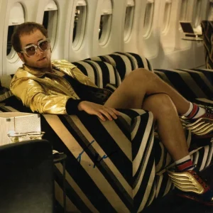 TARON EGERTON SIGNED 11X14 PHOTO ROCKETMAN ELTON JOHN AUTOGRAPH BECKETT COA C