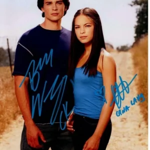 TOM WELLING and KRISTIN KREUK Signed 8x10 SMALLVILLE SUPERMAN Photo