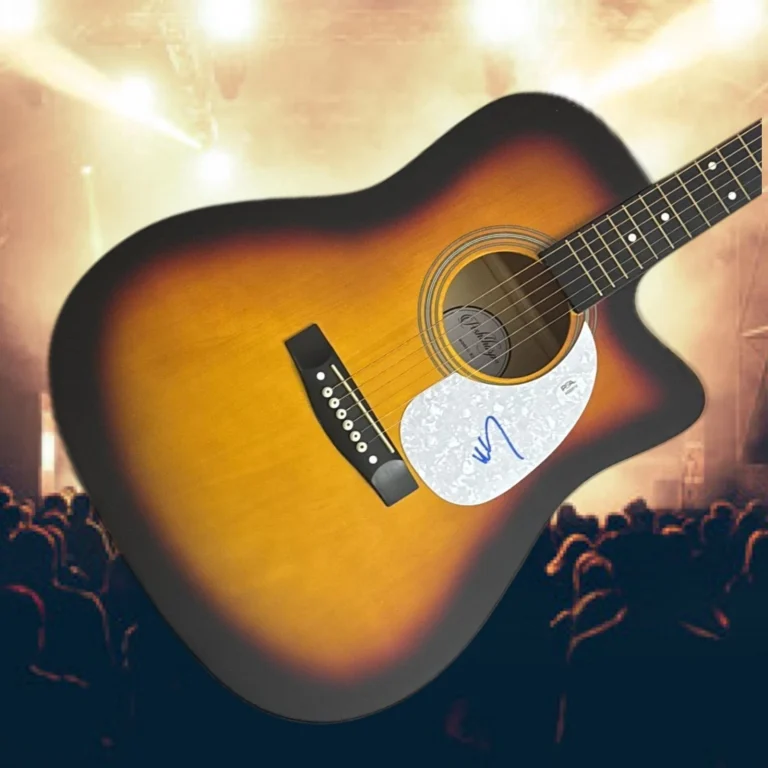 PSA  The Lumineers Band  *  WESLEY SCHULTZ *  Signed 41