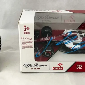 Zhou Guanyu Signed Car 1:43 Alfa Romero Formula 1 F1 Beckett BAS COA