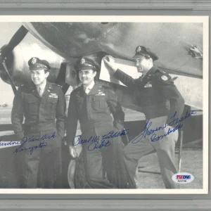 ENOLA GAY CREW MULTI SIGNED 8X10 PSA DNA AE07766 (D) WWII ATOMIC BOMB CREW X3