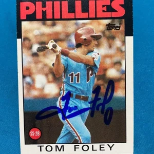 1986 TOPPS TOM FOLEY PHILADELPHIA PHILLIES AUTOGRAPHED SIGNED CARD #466 W/COA *
