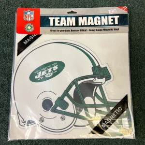 HUGE NFL FOOTBALL NEW YORK JETS HELMET TEAM LOGO MAGNET (GREAT FOR CARS LOCKERS)