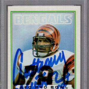 ANTHONY MUNOZ HAND SIGNED 1983 FOOTBALL CARD     BENGALS LEGEND     PSA SLABBED