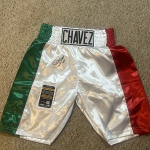 YESSICA KIKA CHAVEZ SIGNED AUTOGRAPH BOXING TRUNKS JSA COA HOF BOXER