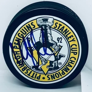 Wendell Young signed Pittsburgh Penguins 1992 Stanley Cup Champs Puck