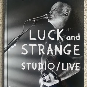DAVID GILMOUR LUCK AND STRANGE HARDCOVER BOOK      LIGHT DAMAGE+DISCOUNTED