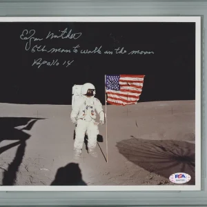 EDGAR MITCHELL SIGNED 8X10 PSA DNA AH41393 APOLLO 14 MOONWALKER