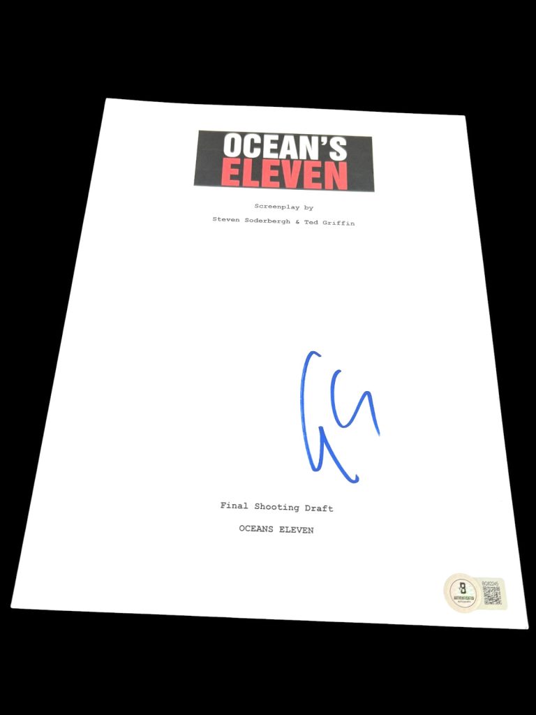 GEORGE CLOONEY SIGNED AUTOGRAPH MOVIE SCRIPT OCEANS ELEVEN PITT BECKETT BAS X5