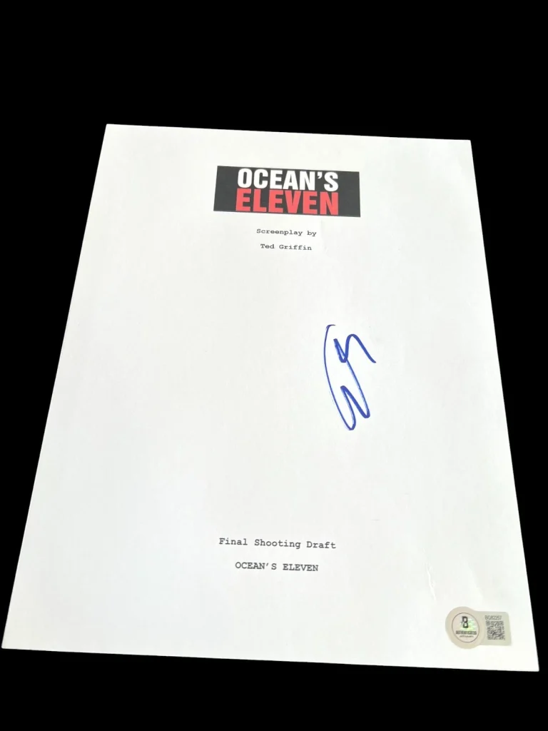 GEORGE CLOONEY SIGNED AUTOGRAPH MOVIE SCRIPT OCEANS ELEVEN PITT BECKETT BAS E