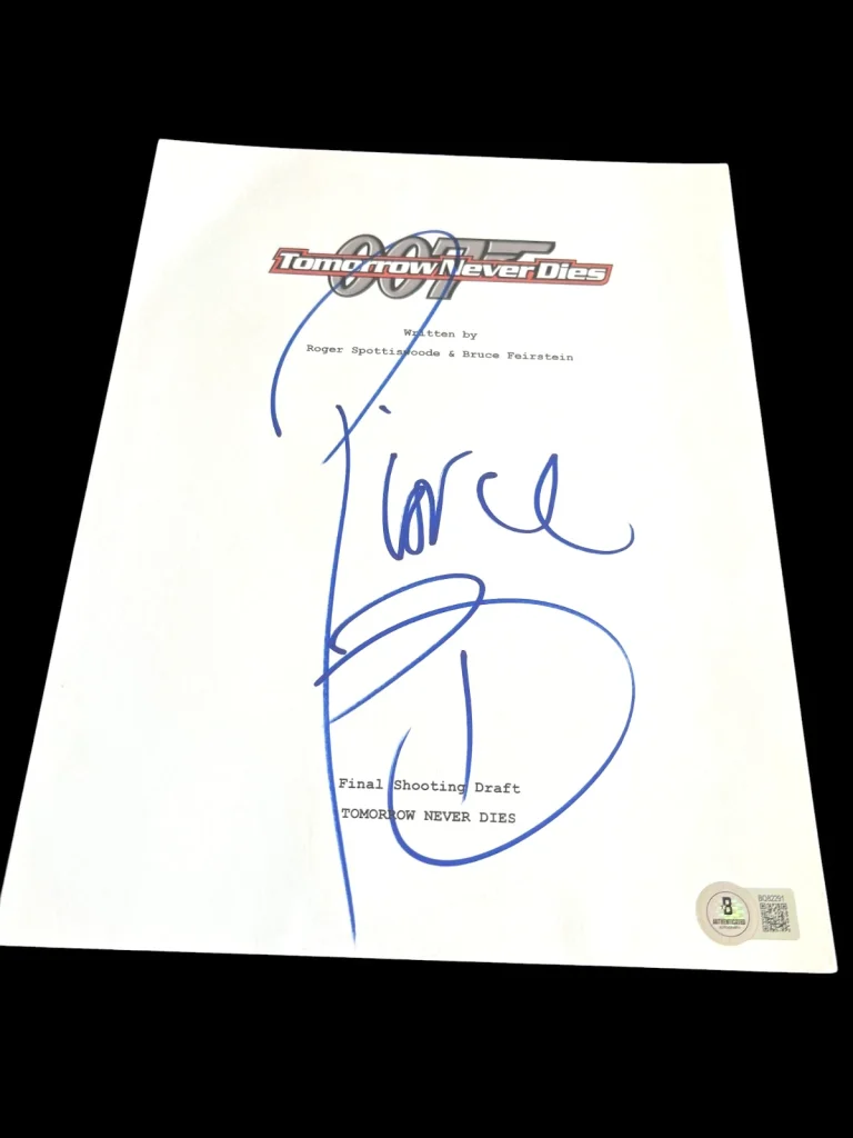 PIERCE BROSNAN SIGNED AUTOGRAPH MOVIE SCRIPT TOMORROW NEVER DIES BECKETT BAS