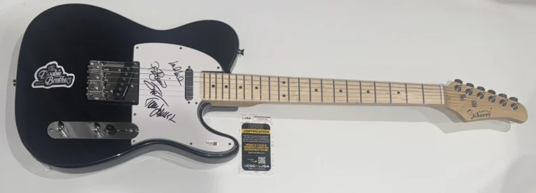 THE DOOBIE BROTHERS SIGNED GUITAR TOM PAT MICHAEL MCDONALD JON 4X JSA COA