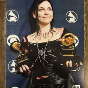 Amy Lee ‘Evanescence’ Band Lead Singer Signed 11x14 Photo Beckett
