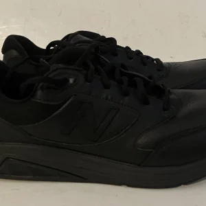 New Balance MW928BK3 Men Black Athletic Walking Shoes