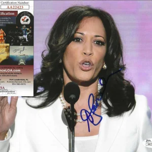 Kamala Harris Signed 8x10 Photo w/ JSA COA #AA22423 Joe Biden Vice President
