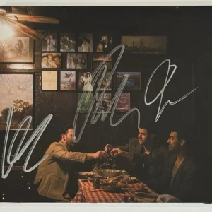 The Jonas Brothers SIGNED ON COVER Greetings Your Hometown CD BAS Beckett COA