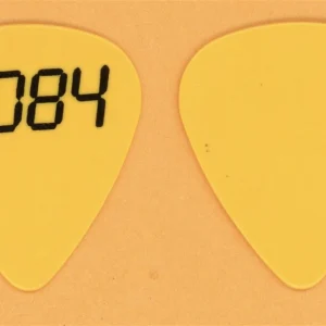 8084 Vintage Tour Guitar Pick