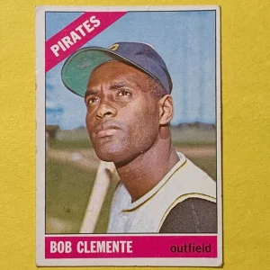 1966 TOPPS BOB "ROBERTO" CLEMENTE #300 PIRATES HOF