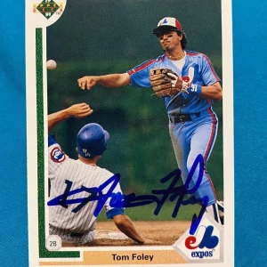 1991 UPPER DECK TOM FOLEY MONTREAL EXPOS AUTOGRAPHED AUTO SIGNED CARD #381 W/COA