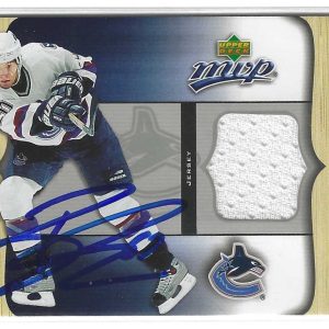 Ryan Kesler Signed 2005/06 UD MVP Materials Card M-RK Vancouver Canucks