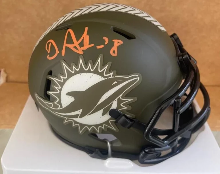 DE'VON ACHANE MIAMI DOLPHINS SALUTE TO SERVICE SIGNED AUTO MINI HELMET BECKETT