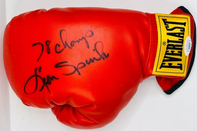 LEON SPINKS  Signed Autograph Everlast Boxing Glove JSA COA Heavyweight Boxing