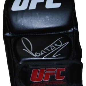 ALEX PEREIRA signed (UFC) MMA autographed Fighting glove BECKETT BAS BT56356