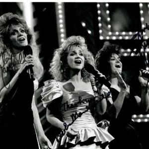 BARABARA, LOUISE and IRLENE MANDRELL signed autographed 8x10 photo