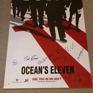 DAMON, MAC, REINER, GOULD +4 CAST Signed OCEAN'S 11 POSTER w/ Beckett (BAS) LOA