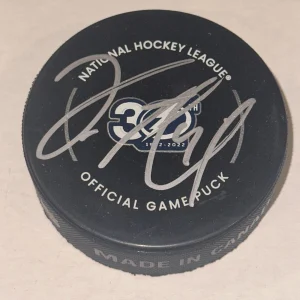VINCENT LECAVLIER Signed Official Tampa Bay LIGHTNING 30th Ann GAME Puck Beckett