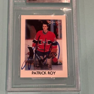 PATRICK ROY Signed 1987-88 O-PEE-CHEE MINIS Card #36 Beckett BAS