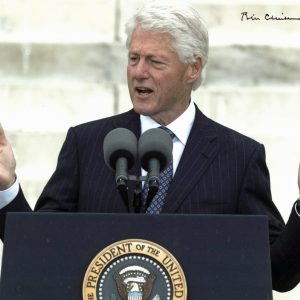 Bill Clinton Authentic Signed 11x14 Photo Autographed BAS #A88705