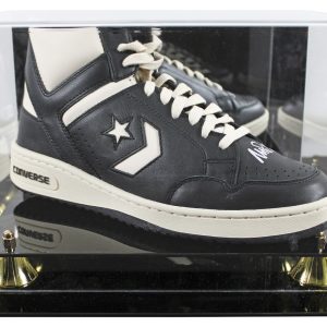 Magic Johnson Signed Right Black & White Converse Weapon Shoe W/ Case BAS Wit 1