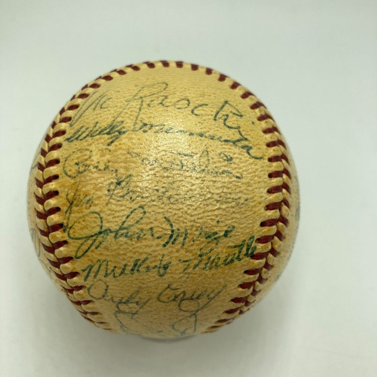 1953 New York Yankees World Series Champs Team Signed Baseball Mickey Mantle JSA