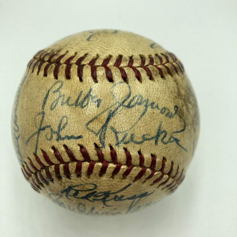 1946 NEW YORK GIANTS TEAM SIGNED NL BASEBALL ERNIE LOMBARDI JSA COA COLLECTIBLE MEMORABILIA